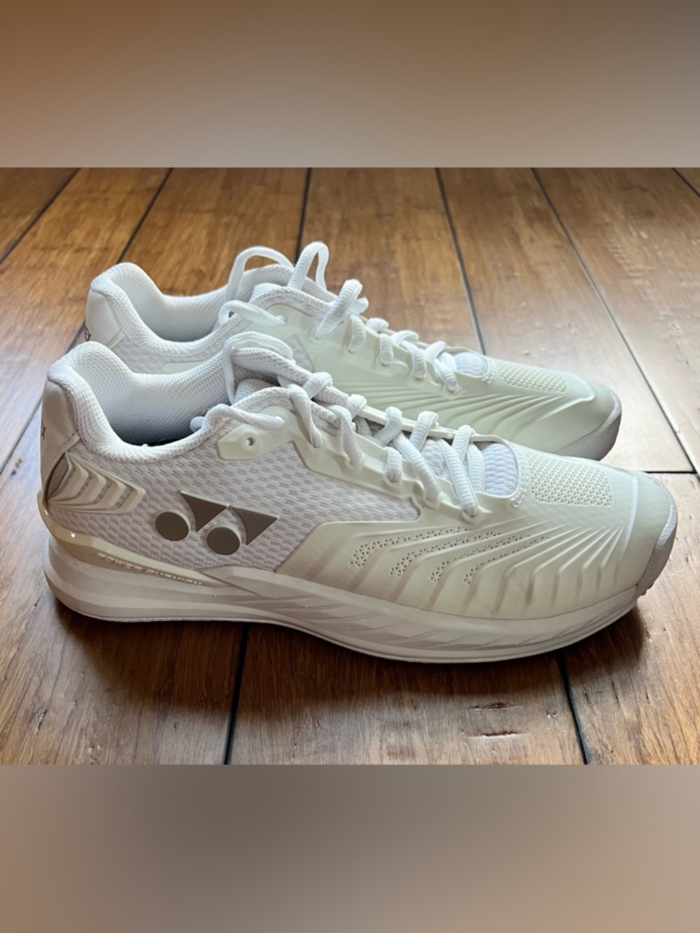 Yonex Power Cushion Eclipsion 4 Tennis Shoe      Men’s 6    Women’s 7 1/2